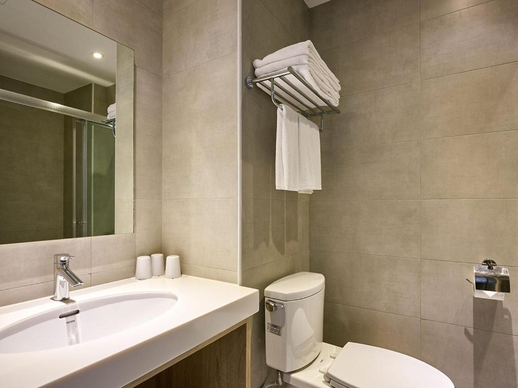 The Brick Hotel Taibao Экстерьер фото