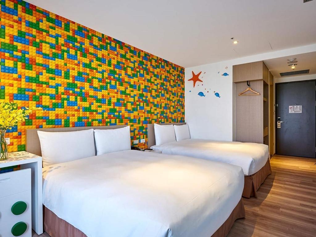 The Brick Hotel Taibao Экстерьер фото