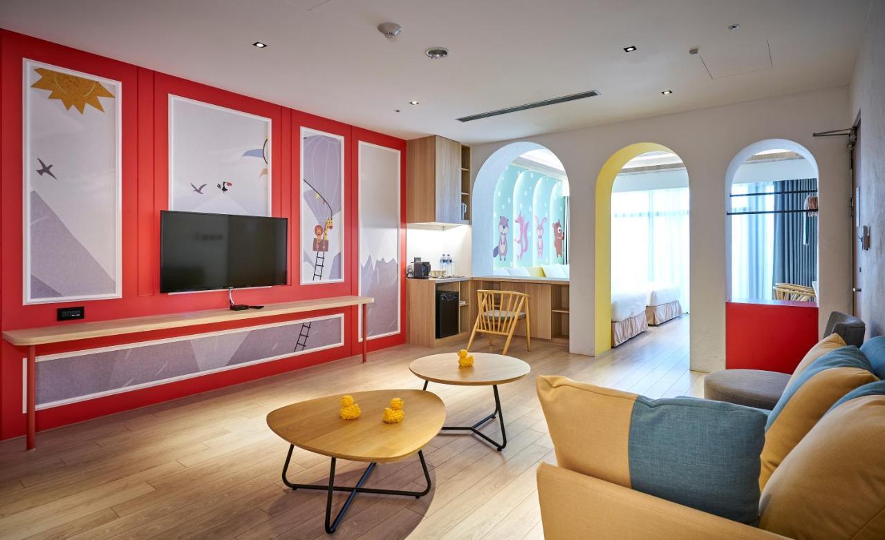 The Brick Hotel Taibao Экстерьер фото