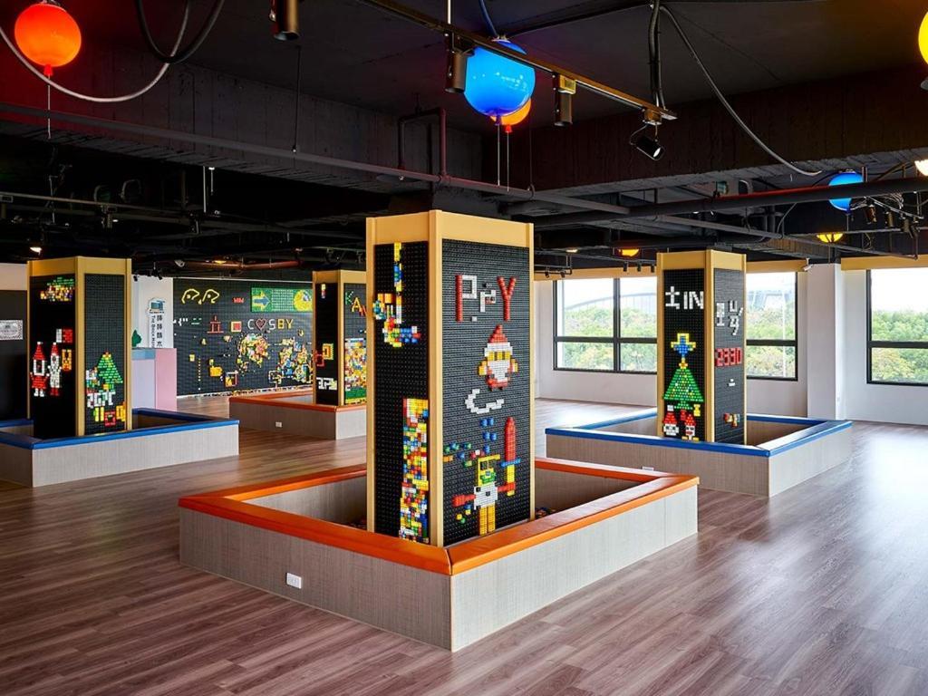 The Brick Hotel Taibao Экстерьер фото